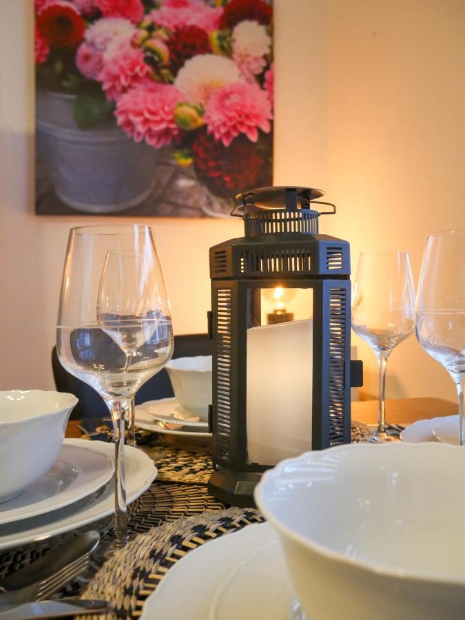 Hoge Willemstraat 5 Holiday home The Hague
